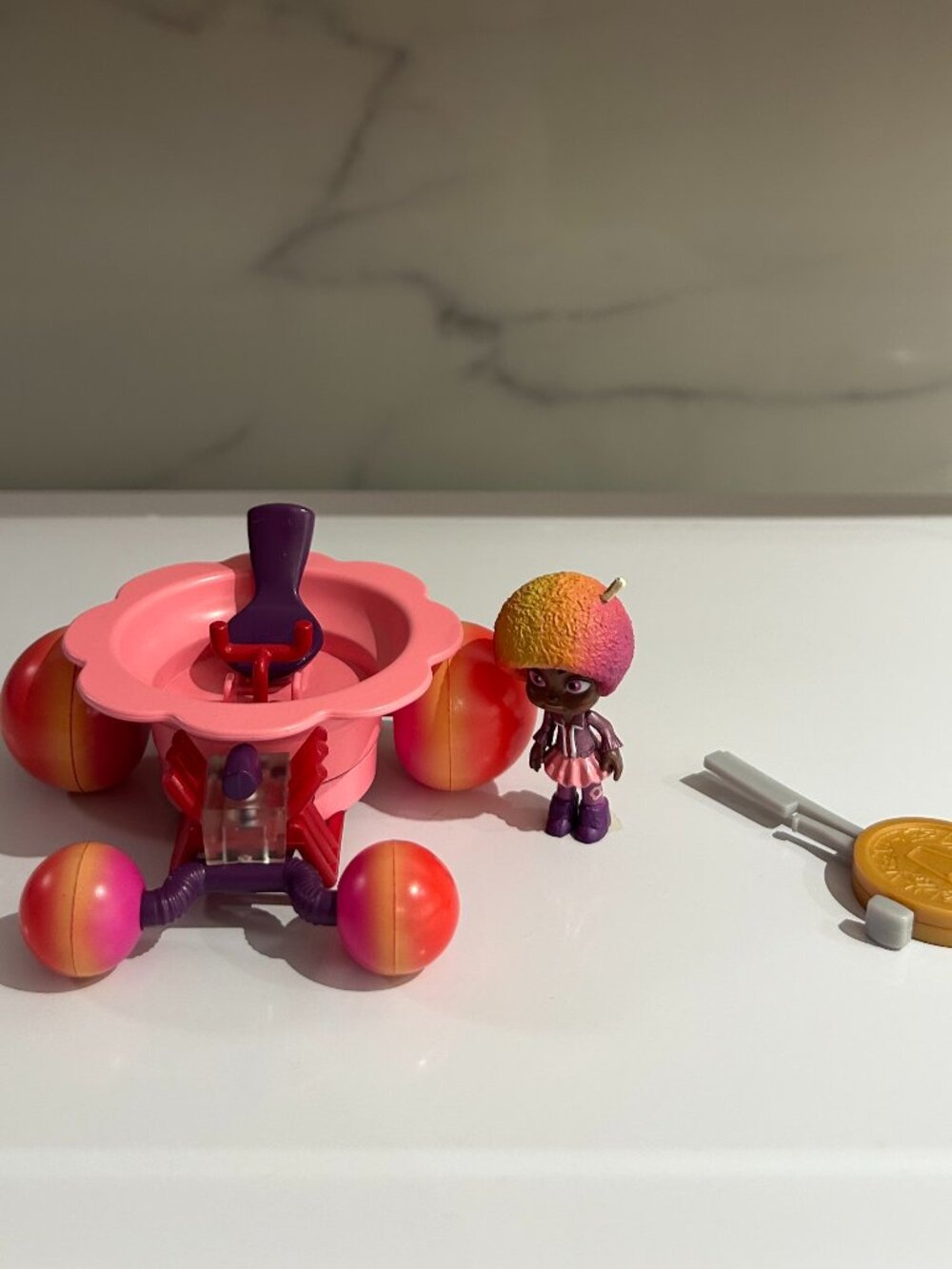 Wreck-it Ralph Sugar Rush Key Racers: #3 Snowanna Rainbow